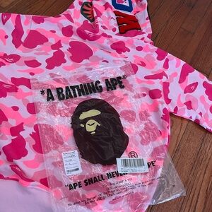 BAPE ,Bathing Ape 🦧 zip up color:Pink 🌸